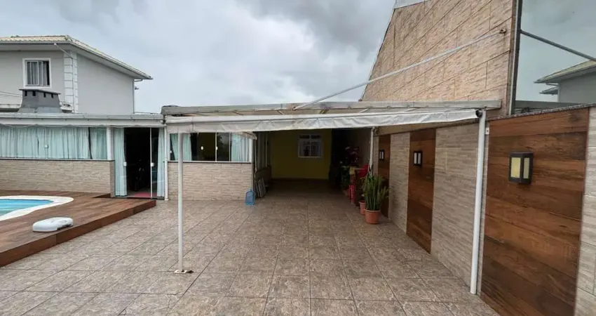 Casa com 3 quartos à venda na Rua Fernandes Cardoso da Silva, 58, Serraria, São José