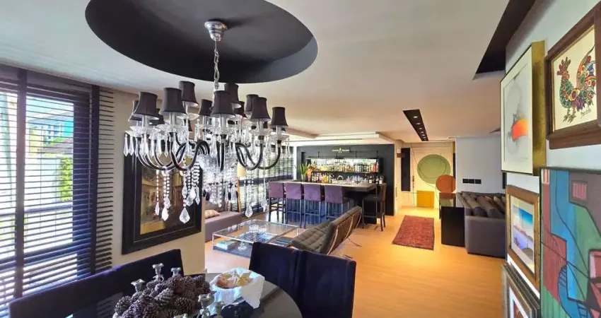 Apartamento de 4 dormitorios (2 suites) 3 vagas de garagem 325 m² priv., centro de florianópolis