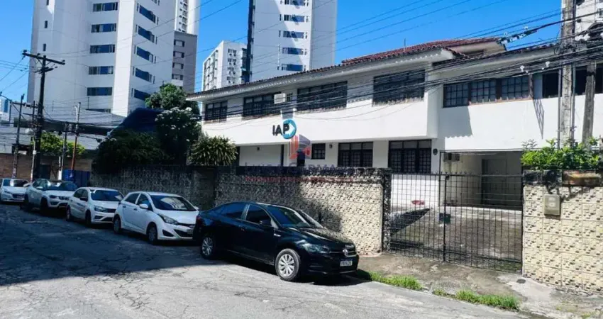 Casa com 5 quartos à venda na Rua Manoel de Almeida, 31, Graças, Recife