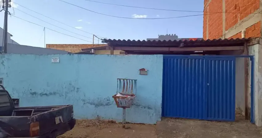CASA PARA VENDA COM 3 QUARTOS NO CENTRO DA CIDADE OCIDENTAL