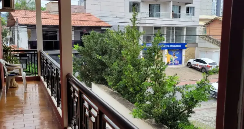 Sobrado a venda centro de Balneário Camboriú terreno 257 M2 !!!
