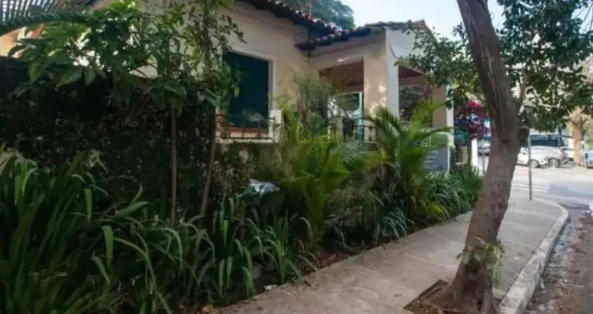 Casa Comercial para Locação em São Paulo, Campo Belo, 3 vagas