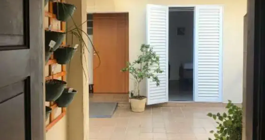 Casa para Venda em São Paulo, Vila Olímpia, 4 dormitórios, 1 suíte, 5 banheiros, 6 vagas