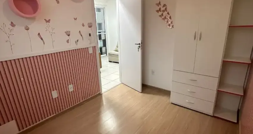 Alugo apartamento semi mobiliado/ estilo golf próx da av das torres
