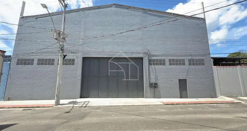 Barracão / Galpão / Depósito com 1 sala para alugar na Beco Quatro, Carapina Grande, Serra