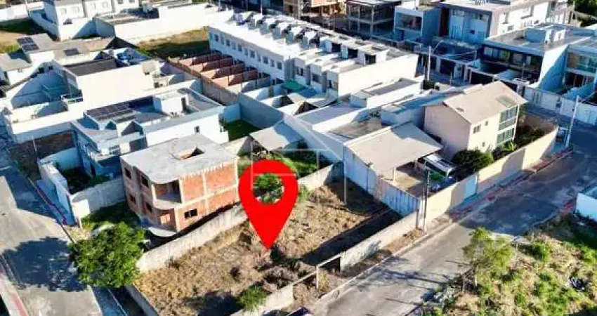 Terreno de Esquina à Venda em Morada de Laranjeiras