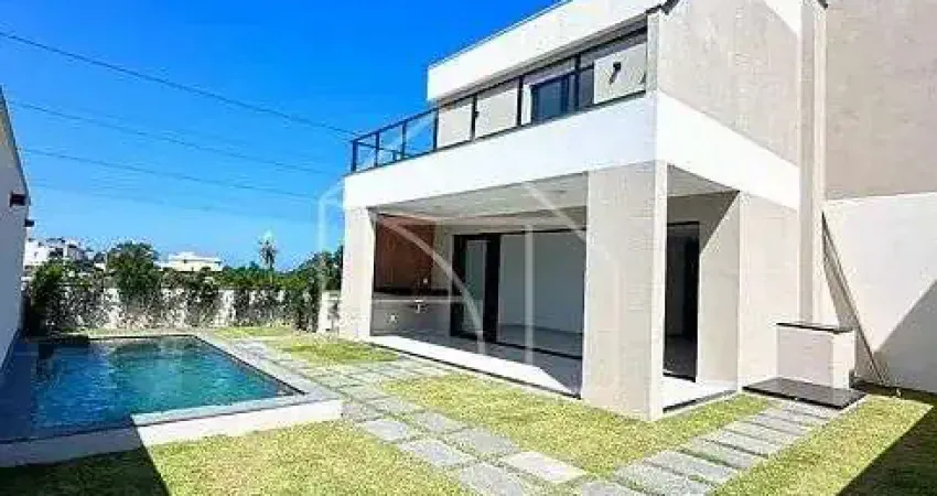 Casa no Arquipelago de Manguinhos com 4 Quartos, 208m²  - Manguinhos - Serra/ES