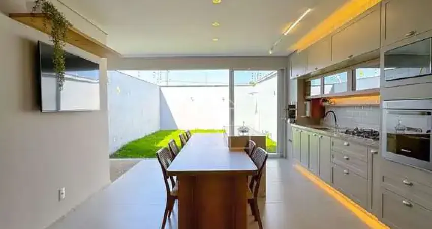 Casa com 3 quartos à venda na Avenida Copacabana, Morada de Laranjeiras, Serra