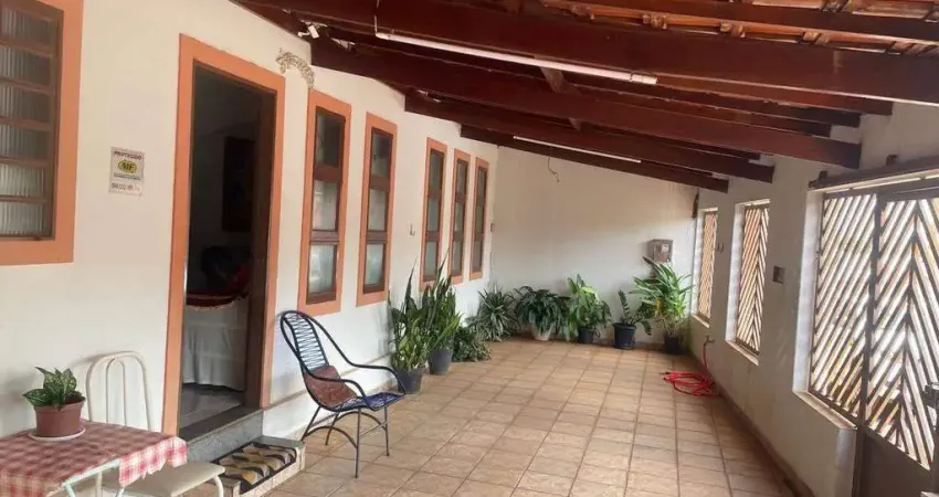 Casa à venda, 4 quartos, 1 suíte, 3 vagas, BOA VISTA - UBERABA/MG