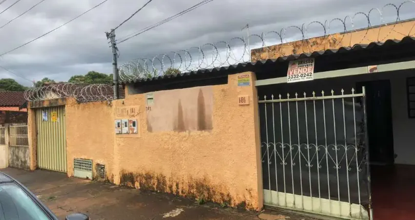 Casa à venda, 5 quartos, 1 suíte, 6 vagas, Parque das Gameleiras - UBERABA/MG