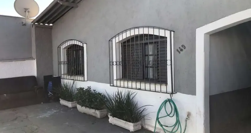 Casa à venda, 3 quartos, 3 vagas, Nossa Senhora da Abadia - UBERABA/MG