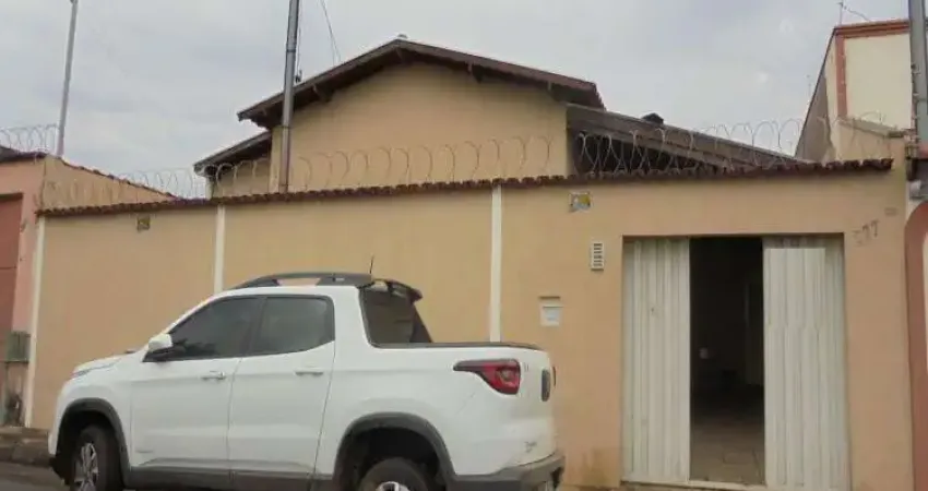 Casa à venda, 4 quartos, Conjunto Cássio Rezende - UBERABA/MG