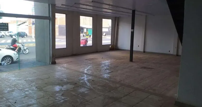 Barracão / Galpão / Depósito para alugar no Seriema, Uberaba 