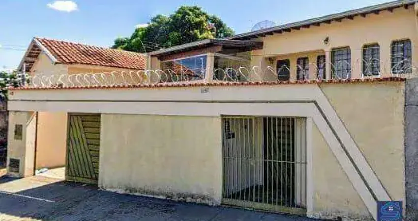 Casa com 3 quartos à venda na Nossa Senhora da Abadia, Uberaba 