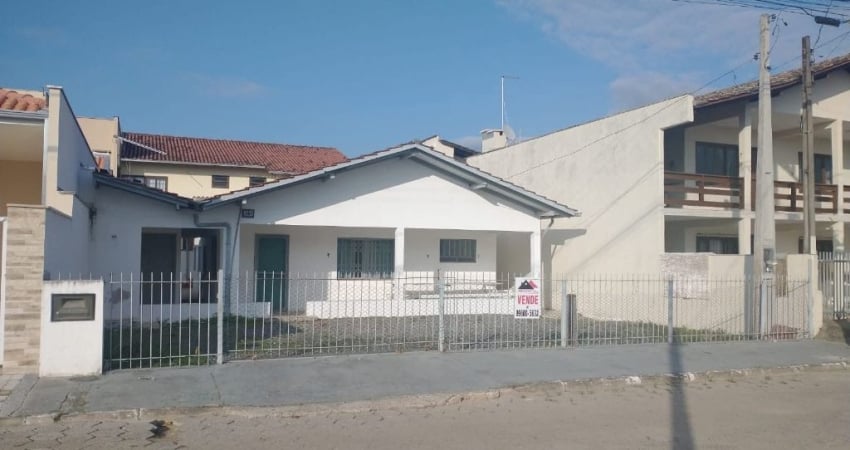 Casa com 5 quartos à venda na Rua Geral do Forte, 1093, Balneário Enseada, São Francisco do Sul
