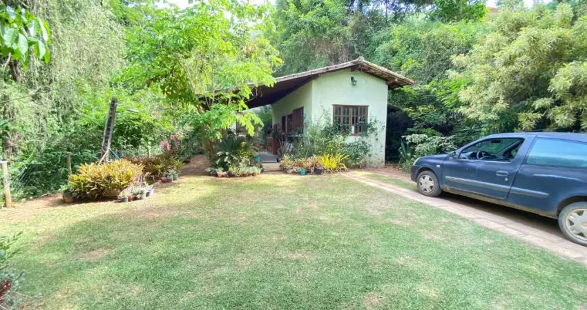 Loft em condomínio condomínio fechado - Secretário/RJ