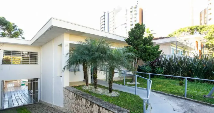 Casa comercial à venda na Rua Professora Ephigênia do Rego Barros, 50, Mercês, Curitiba