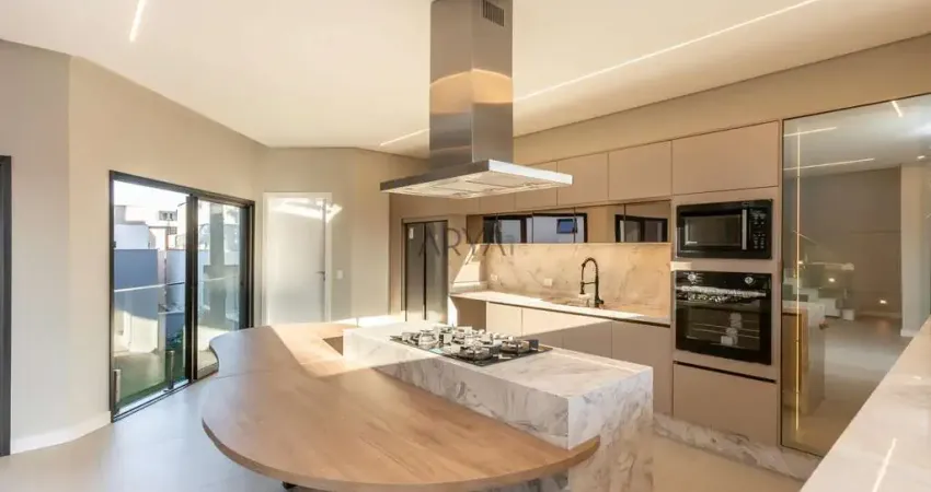 Casa em condomínio fechado com 3 quartos à venda na Rua Luiz Kula, 101, Santo Inácio, Curitiba