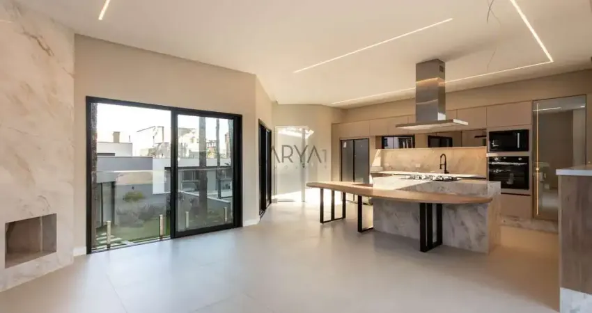 Casa em condomínio fechado com 3 quartos à venda na Rua Luiz Kula, 101, Santo Inácio, Curitiba