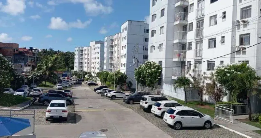 Apartamento terreo com garden para venda com 54 m2 com 2/4 - Lauro de Freitas
