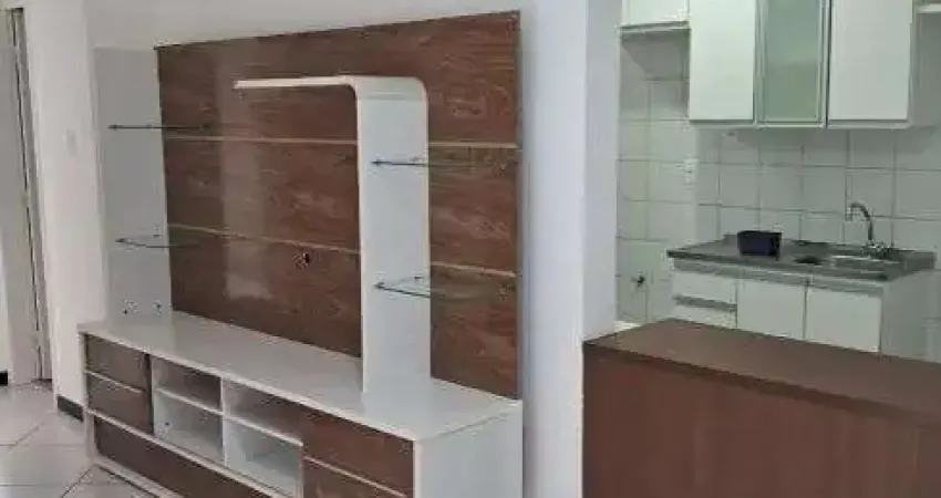 Imóvel para aluguel possui 50 metros quadrados com 2 quartos em Buraquinho - Lauro de Freitas - BA