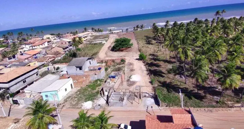 Imóvel para venda possui 230 metros quadrados em Porto de Sauípe - Entre Rios - BA