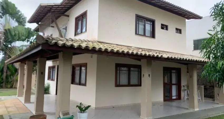Sobrado para aluguel tem 150 metros quadrados com 4 quartos em Busca Vida (Abrantes) - Camaçari - BA