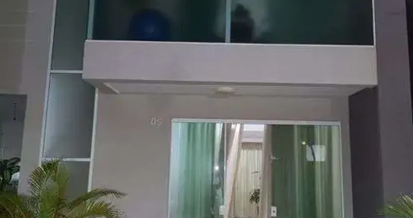 Casa de condomínio para venda tem 120 m² com 3 suítes e 2 vagas de garagem em Ipitanga