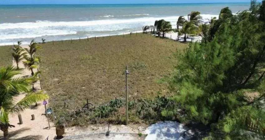 Terreno frente mar para venda possui 750 metros quadrados em Sauípe - Entre Rios - BA