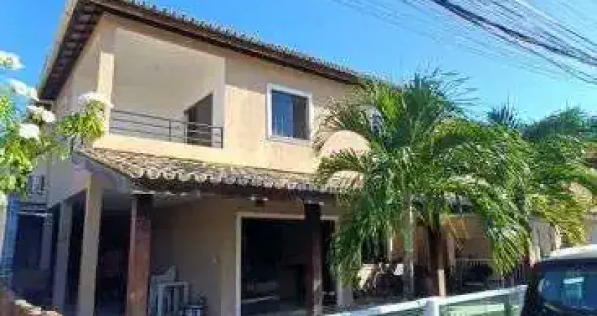 Sobrado para aluguel tem 120 metros quadrados com 4 quartos