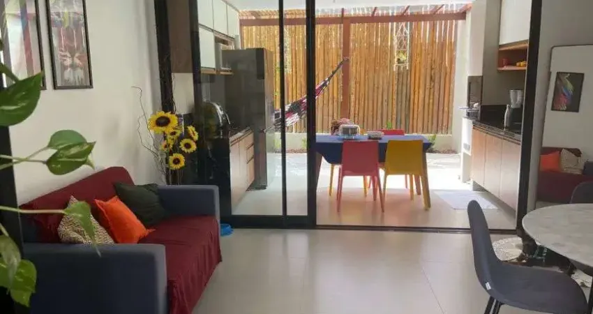 Apto possui 93 m2 com 2 quartos , cozinha goumet e Garden