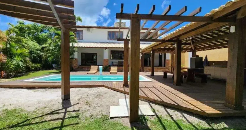 Casa de condomínio sobrado para venda possui 400 metros quadrados com 6 quartos