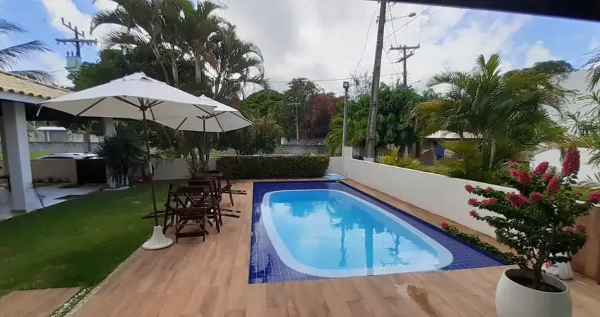 Casa projetada e construída com estrutura para andar superior possibilidade para mais uma suíte!!