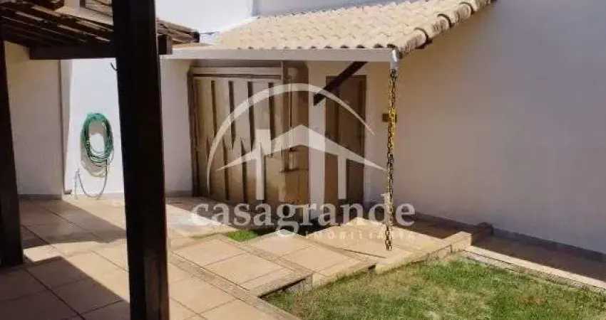 Casa com 3 quartos para alugar no Vigilato Pereira, Uberlândia 