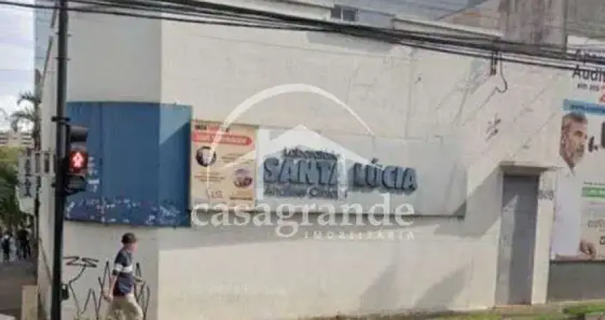 Casa comercial com 7 salas para alugar no Centro, Uberlândia 