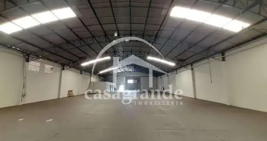 Barracão / Galpão / Depósito com 3 salas para alugar no Marta Helena, Uberlândia 