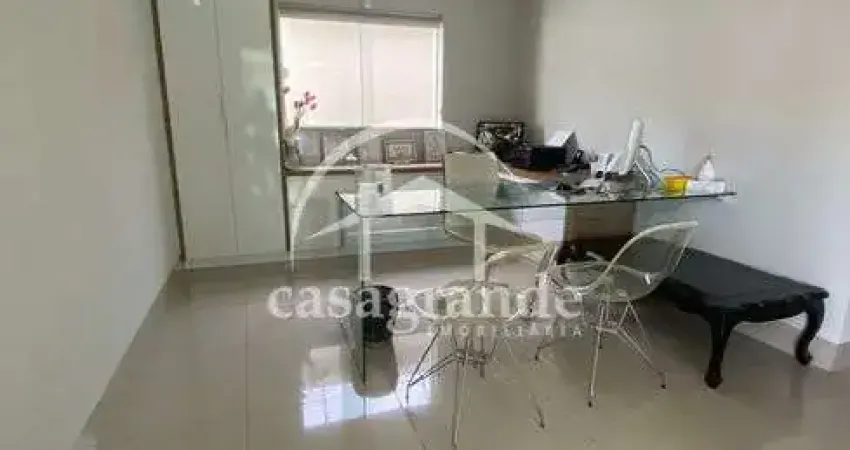 Casa comercial com 7 salas para alugar na Nossa Senhora Aparecida, Uberlândia 
