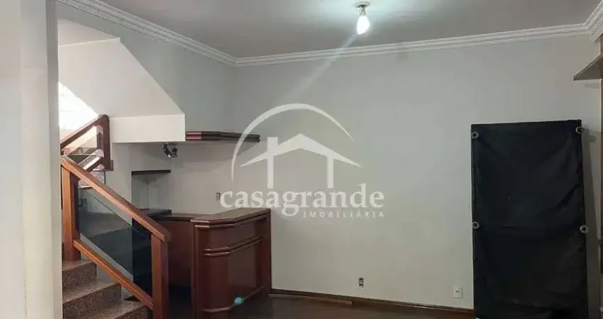 Casa com 3 quartos para alugar no Santa Mônica, Uberlândia 