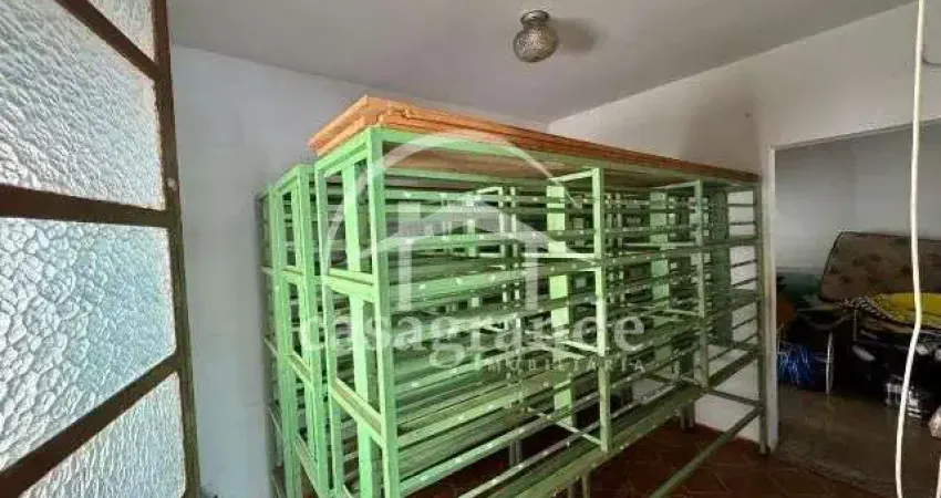 Casa com 4 quartos à venda no Bom Jesus, Uberlândia 