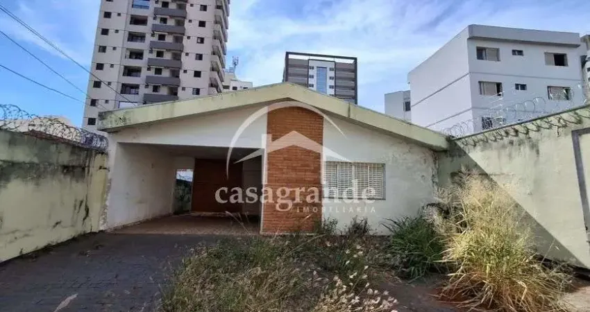 Casa com 3 quartos à venda em Saraiva, Uberlândia 