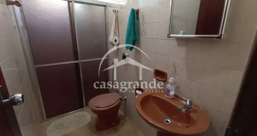 Casa com 3 quartos à venda no Presidente Roosevelt, Uberlândia 