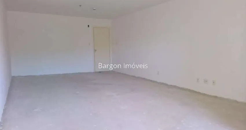 Sala comercial à venda na Avenida Presidente Itamar Franco, 3800, São Mateus, Juiz de Fora