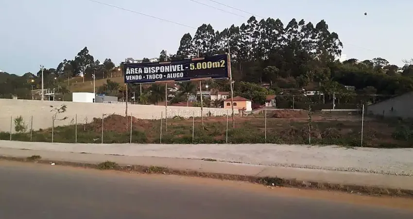 Excelente terreno para venda na Via São Pedro com 4.738 metros quadrados em Juiz de Fora