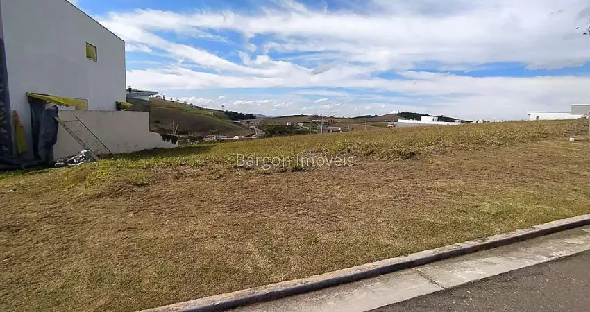 Lote com 455 metros a Venda no Condomínio Alphaville em Juiz de Fora