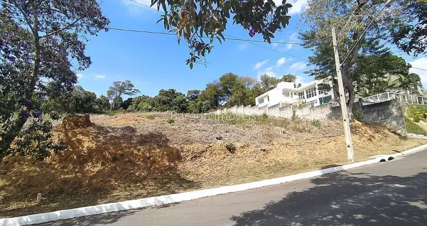 Lote com 1.286,00 metros quadrados a venda no Condomínio Village Salvaterra em Juiz de Fora MG