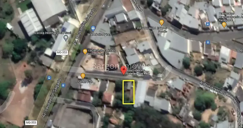 Terreno de 300 metros para venda próximo ao Parque da Lajinha em Juiz de Fora