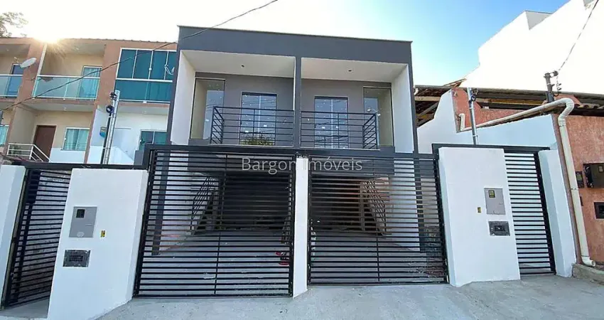 Excelente casa geminada de 2 quartos sendo 1 suíte para venda no Bairro Santa Isabel em Juiz de Fora