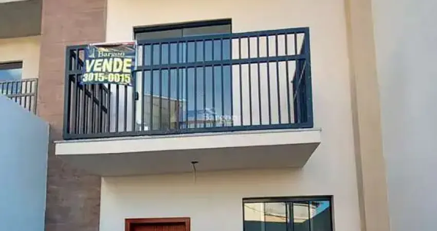 Casa duplex com 2 quartos a venda no Bairro Parque Independência I em Juiz de Fora