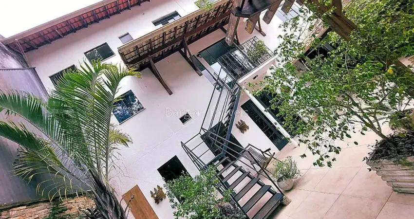 Casa com 3 quartos sendo 2 suítes à venda de 400m² no Bairro Borboleta em Juiz de Fora - MG