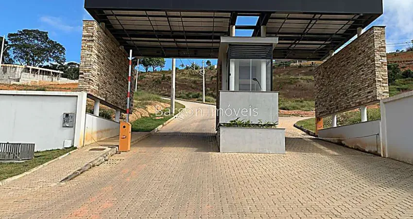 Terreno com 434 metros quadrados em Condomínio fechado a venda no Bairro Salvaterra Juiz de Fora